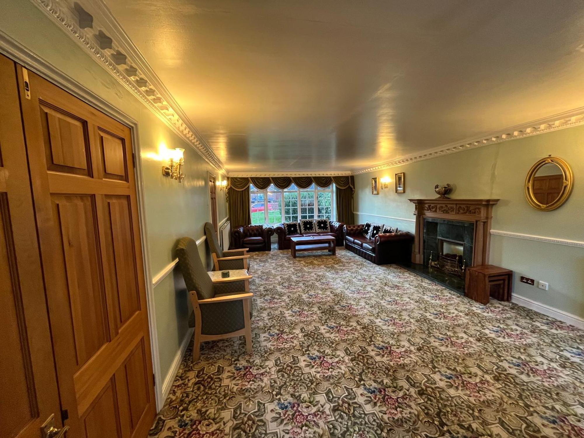 Unwind In Comfort At Cosy Caradus Your 4 Bedroom Home Sweet Home! Birmingham Buitenkant foto
